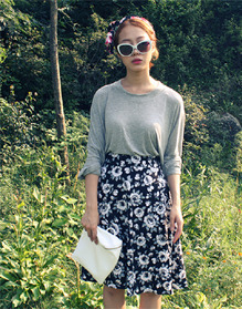 (U) Floral long skirt ( 블랙 / 네이비 ) 재입고!